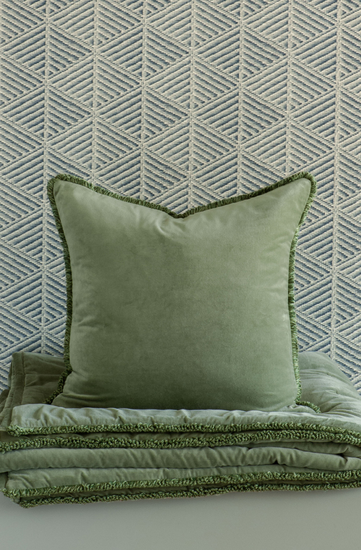 Bianca Lorenne Anello Spruce Comforter | Luxury Velvet Comforter NZ image 2